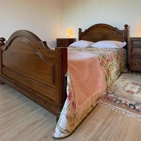 3-Bed - Sleeps 6 - Private Pool - Aircon - Pets Terras de Bouro